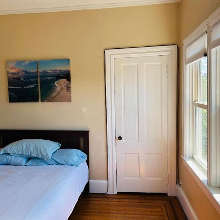 Sunny Spacious Room In Federal Hill, Downtown With Shared Bathroom And Kitchen Providence Eksteriør bilde